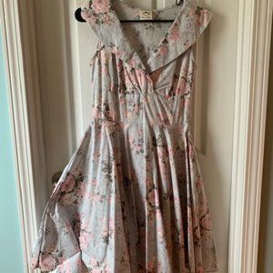 Vintage pinup style sleeveless floral dress